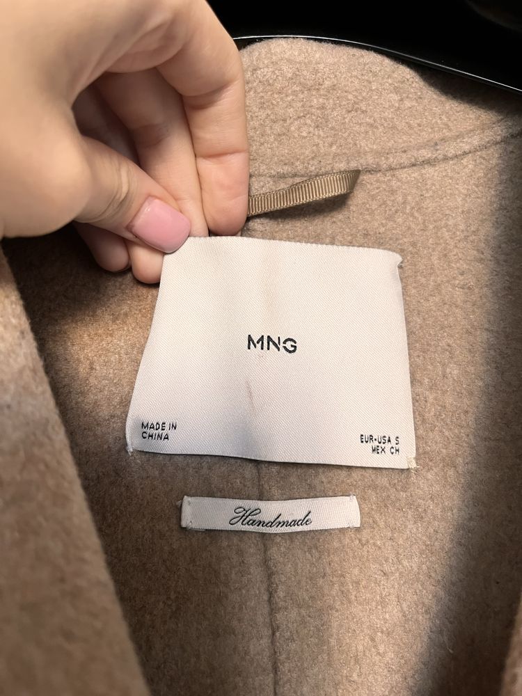 Пальто Mango вовняне