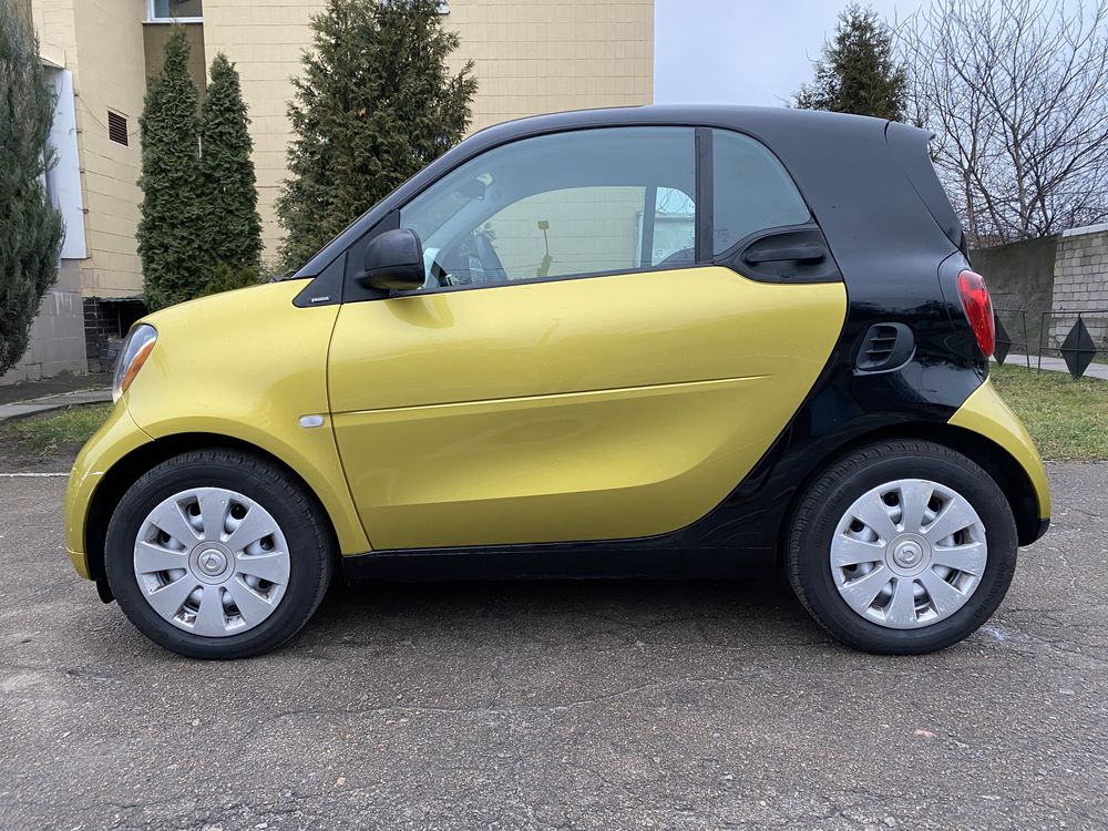 Smart Fortwo 453 0.9 турбо 09/2015 год