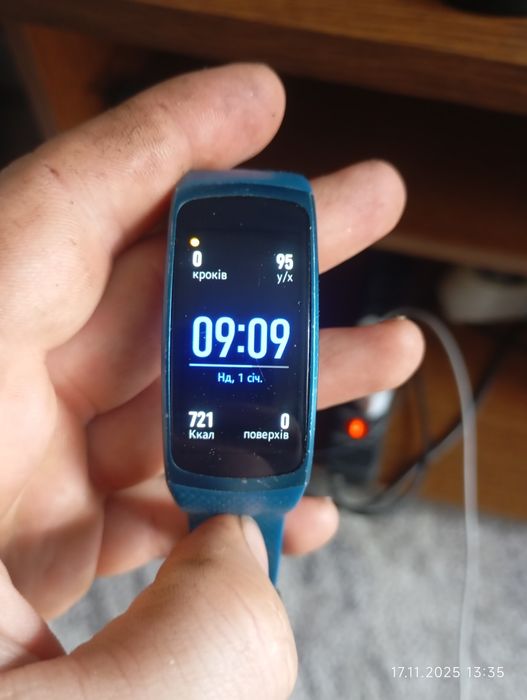 Смарт годинник samsung galaxy fit 2