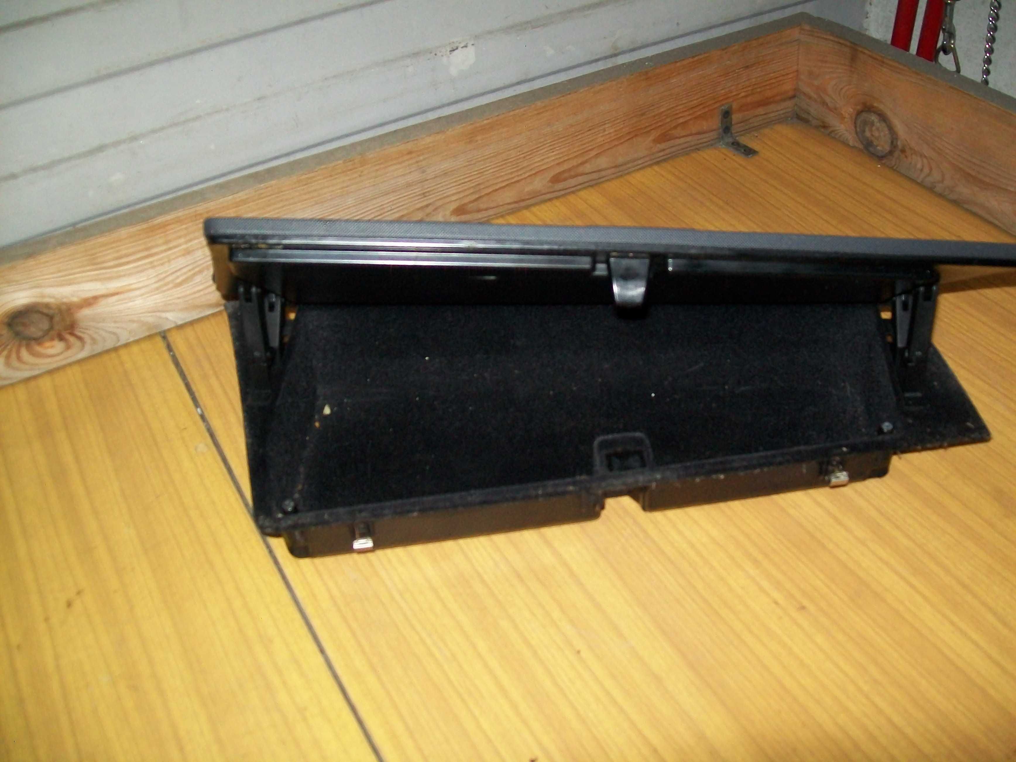 schowek prawy kokpitu vw sharan seat alhambra 00-10