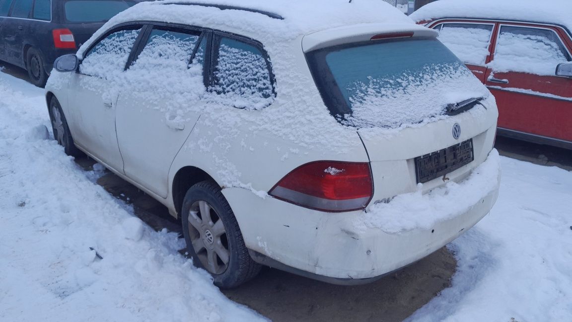 Vw Golf V kombii na części