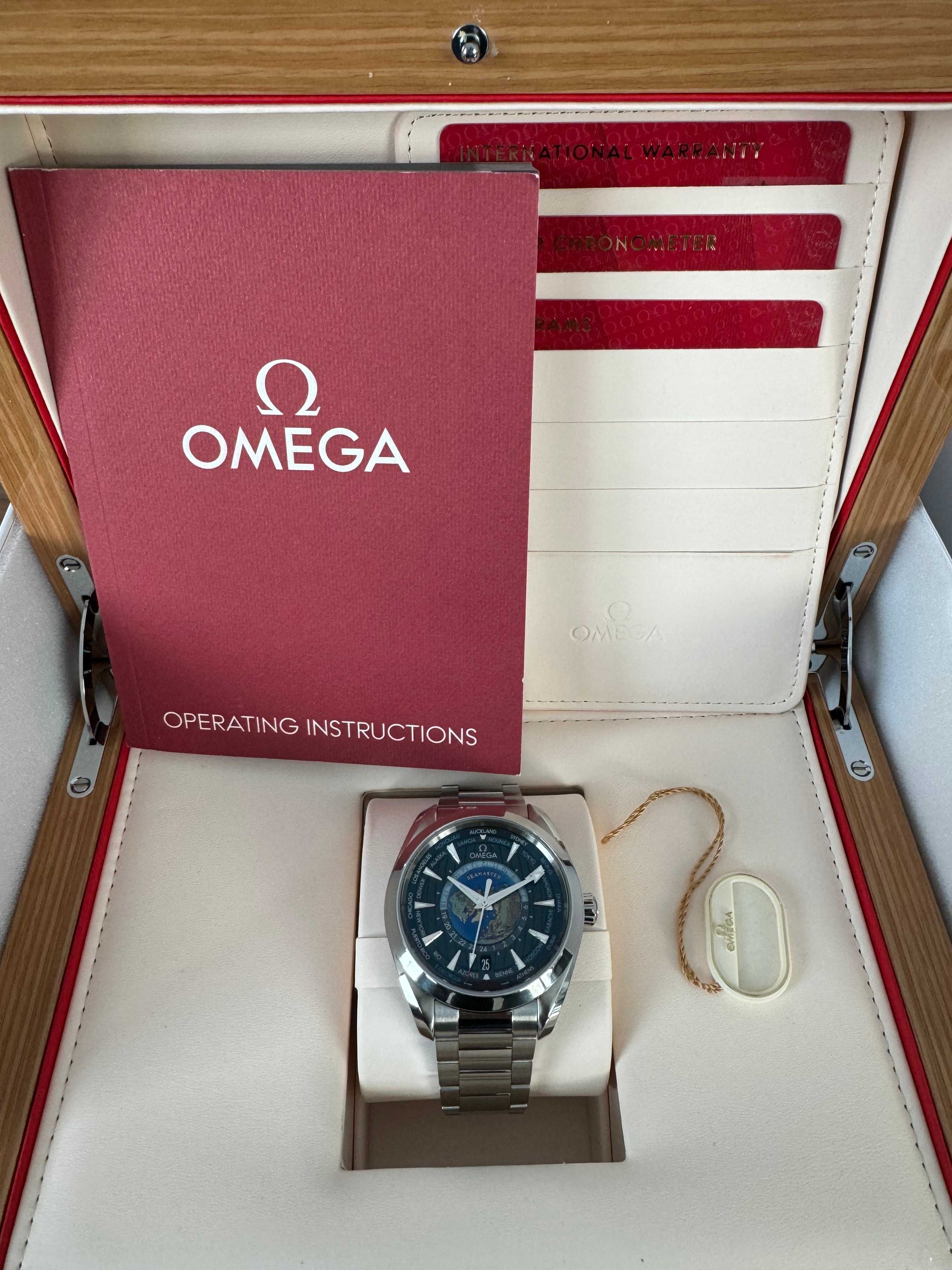 Omega Seamaster Aqua Terra Worldtimer  /  2022