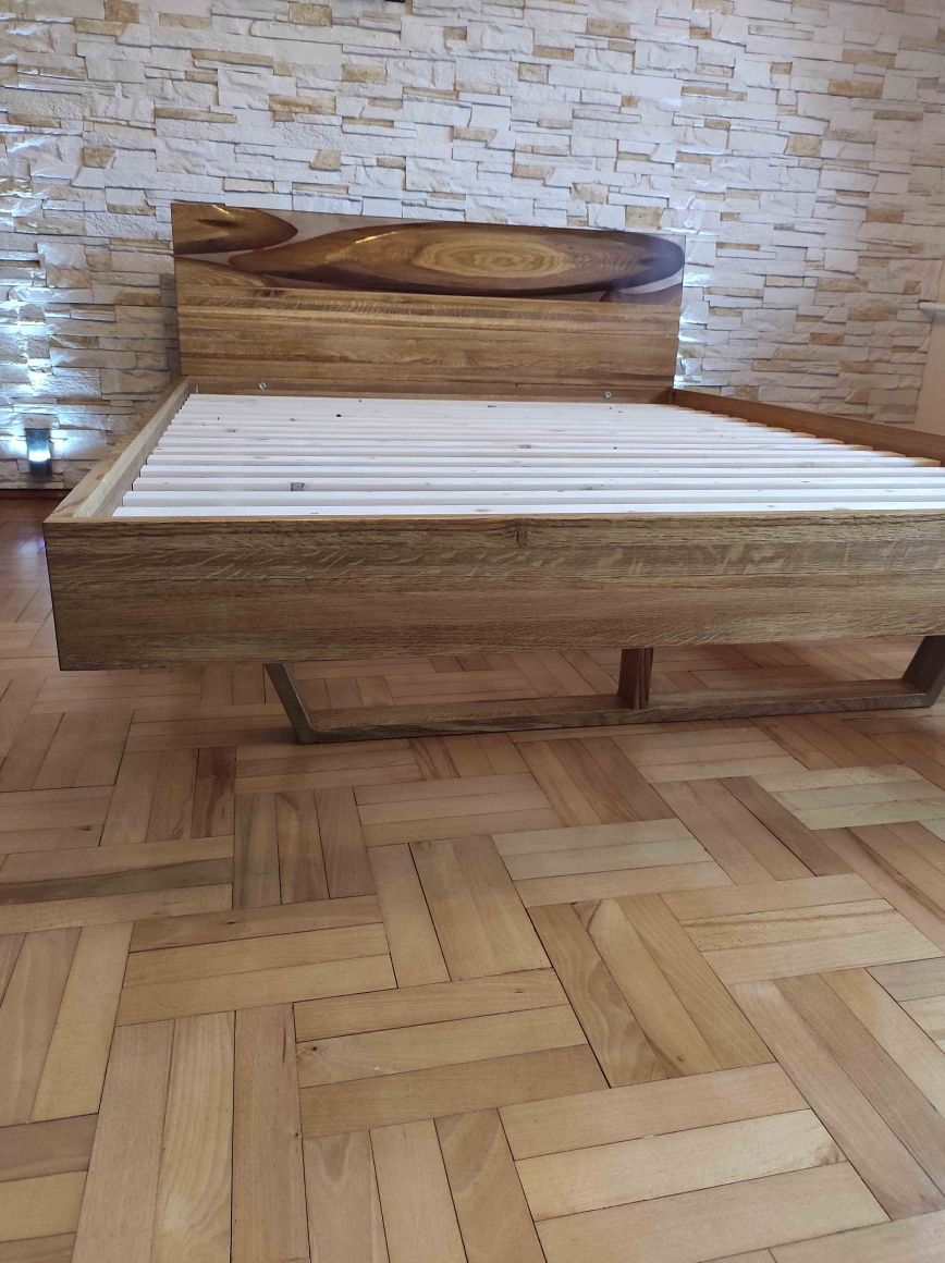 Łóżko Lity dąb 160x200 Lewitujące
