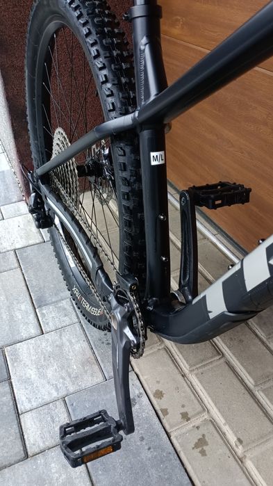 Trek Roscoe 7 2024, rozmiar M/L. Hamulce Deore XT