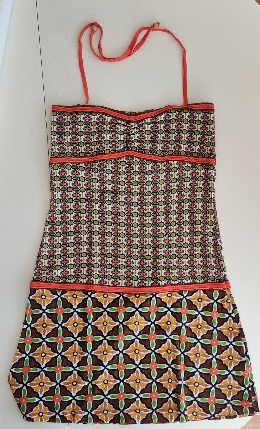 Vestido laranja de algodão.