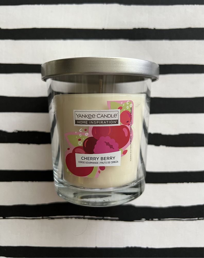 Yankee candle cherry berry zapachowa świeca