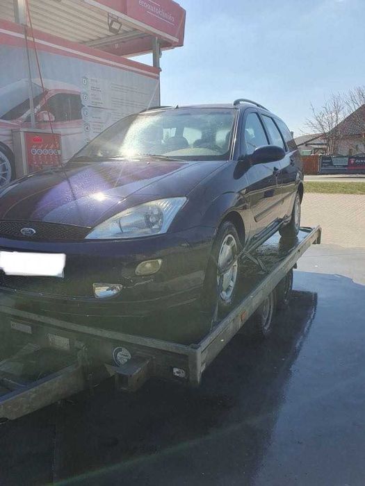 Ford Focus I kombi 1.8 diesel DI granatowy kod lakieru H8 na części