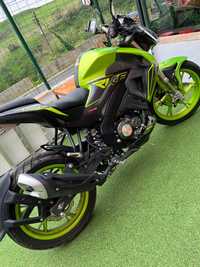 Moto Keeway RKF Verde