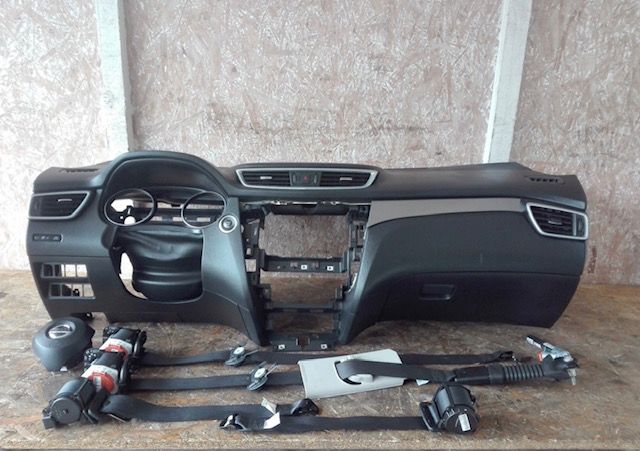 Tablier airbags cintos Nissan Qashqai II J11