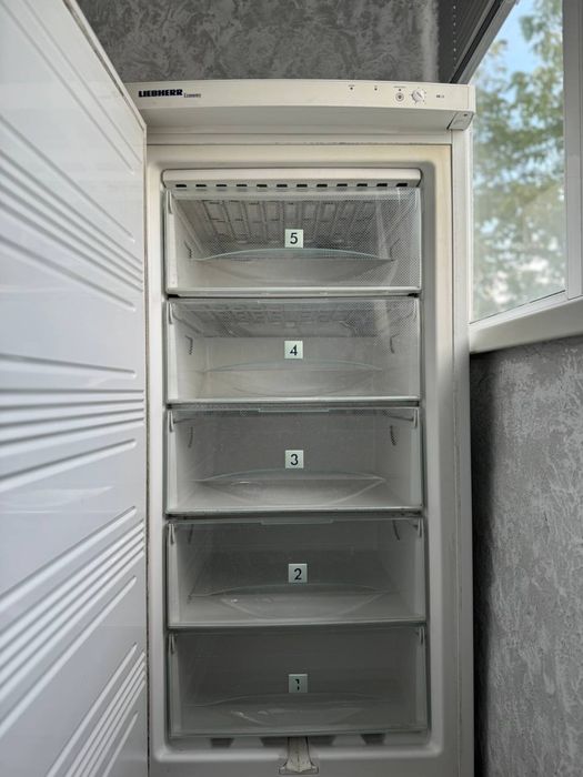 Морозиловка liebherr морозильна камера