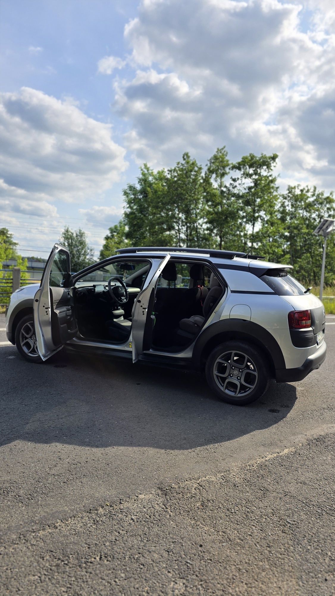 Citroen C4 Cactus 1.2 2015r Niski przebieg