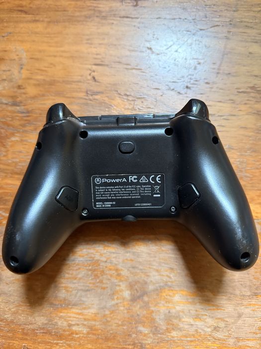 Pad do xbox one/series przewodowy BEZ kabla