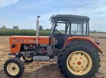 Ursus C-360  Ursus C-360