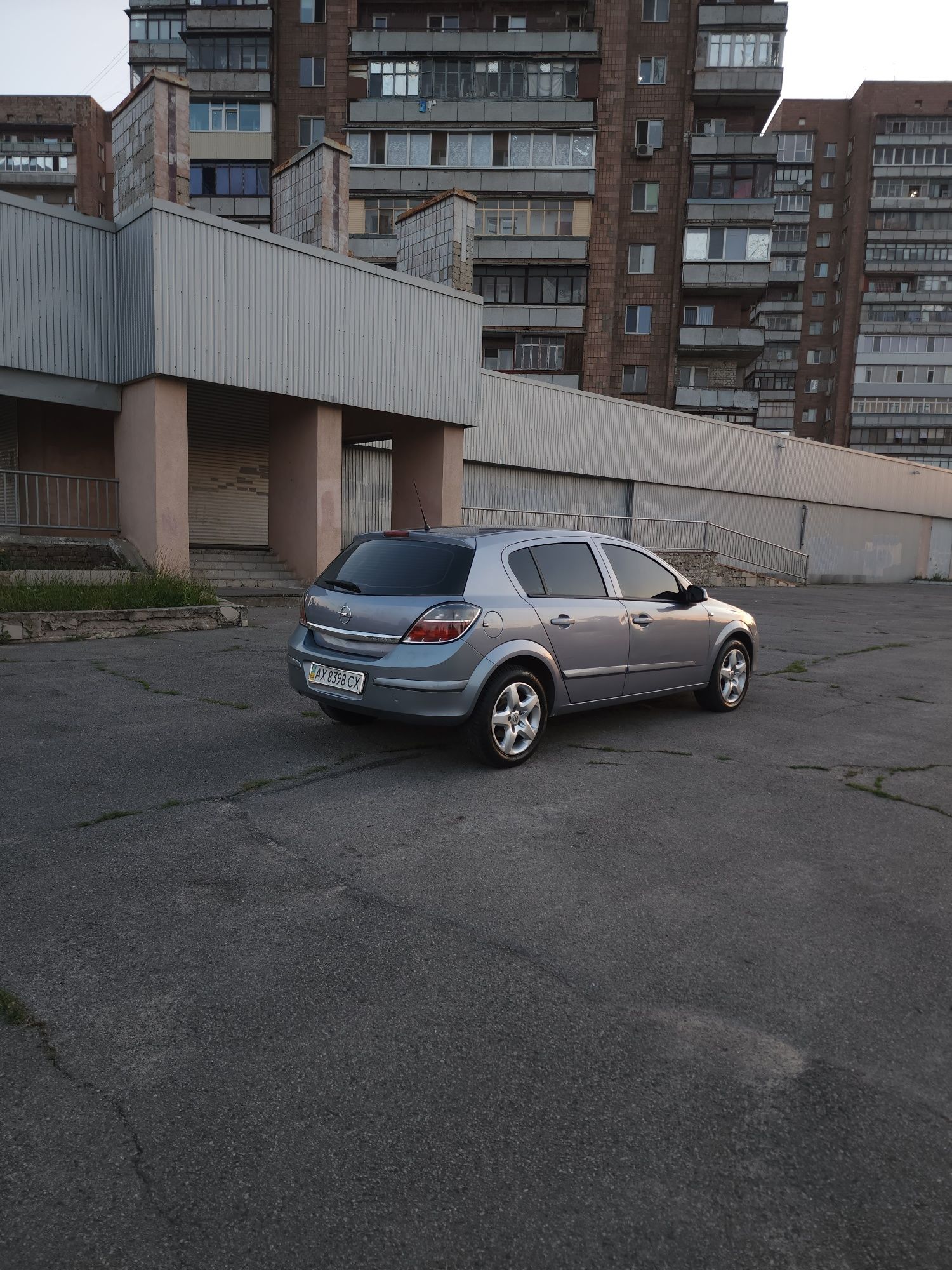 Opel Astra H 1.6 Автомат