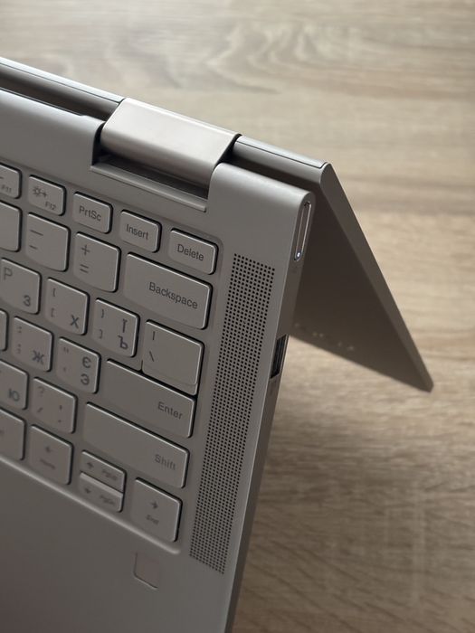 Lenovo Yoga C740-14IML