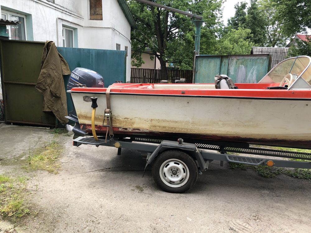 Продается моторная лодка