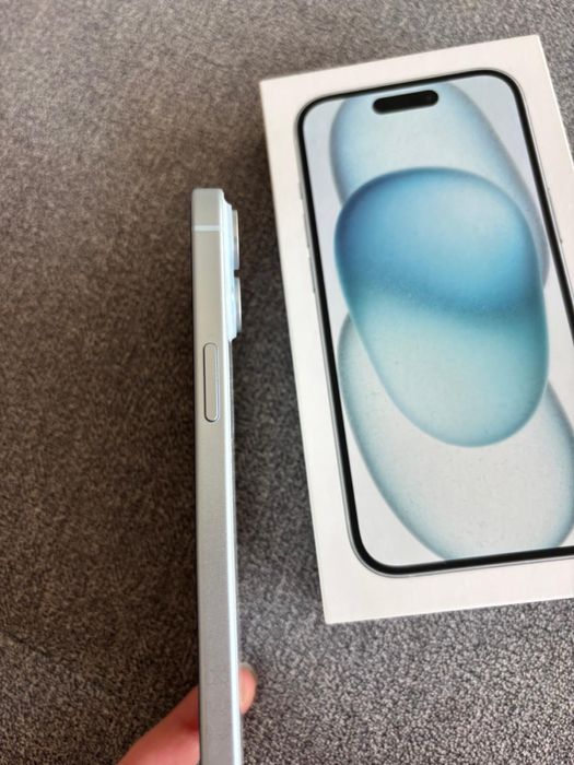iPhone 15 128gb stan idealny