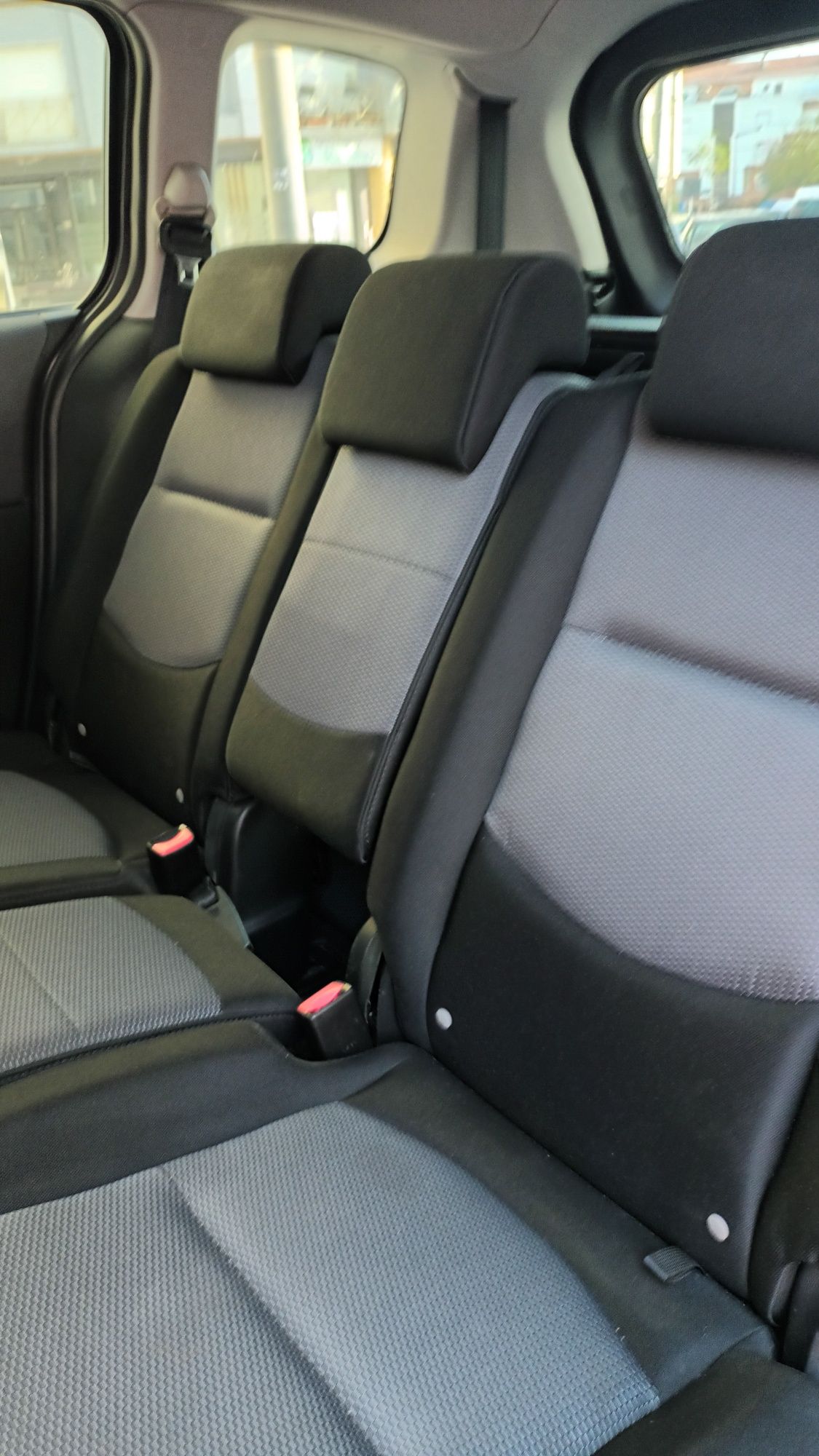 Mazda 5 2.0 7 lugares
