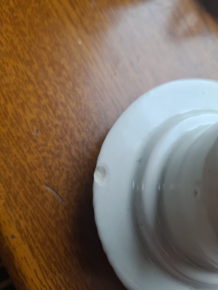 Stary ceramiczny zaparzacz do herbaty