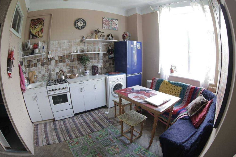 Оренда 2-кімнатної квартири по вул. Мельника Ближній Центр Політехніка