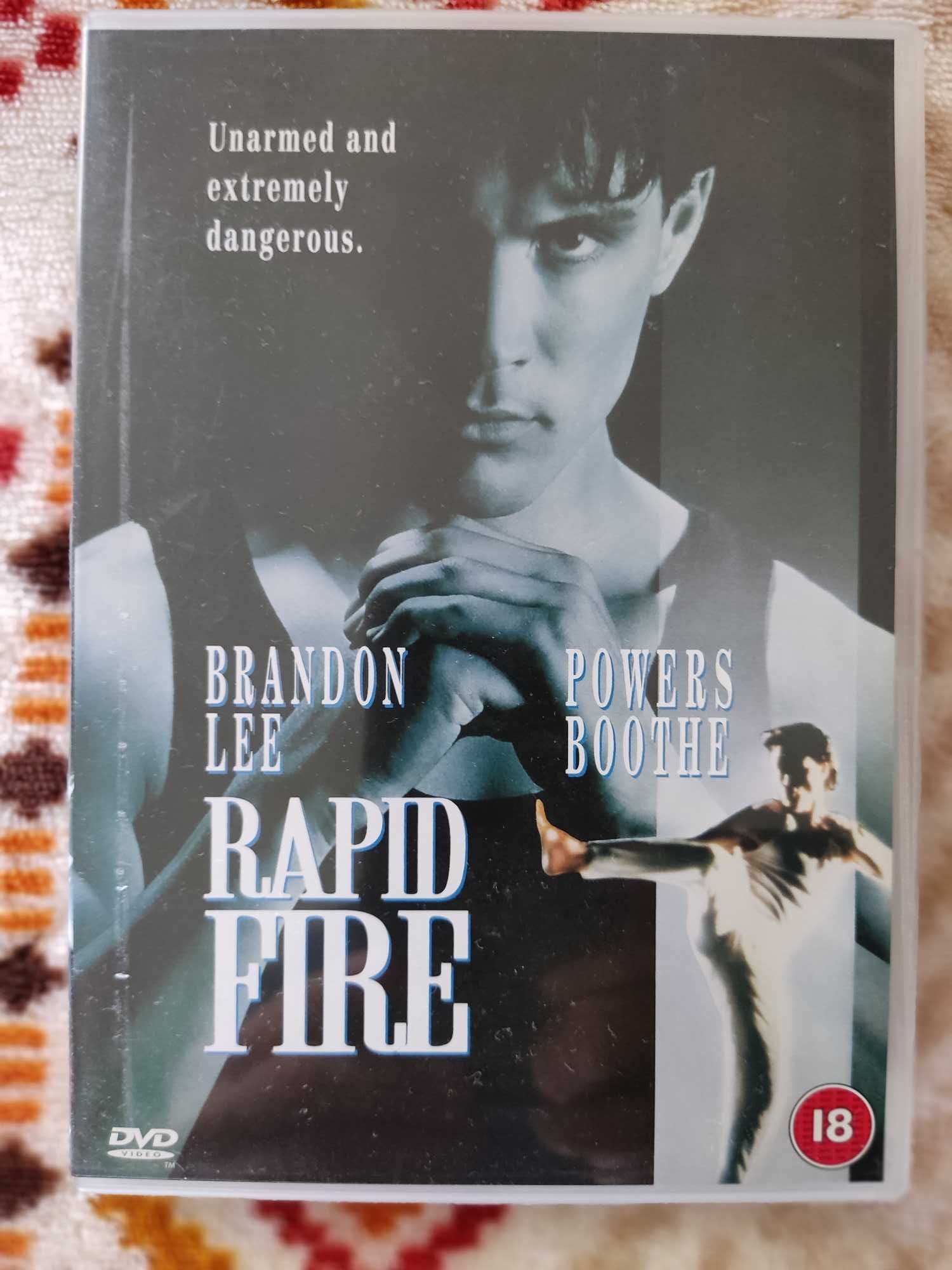 Brandon lee, Leonardo Di Caprio, Kevin Costner etc, 5 cada dvd