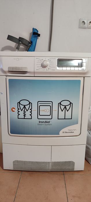 Сушильна машина Електролюкс