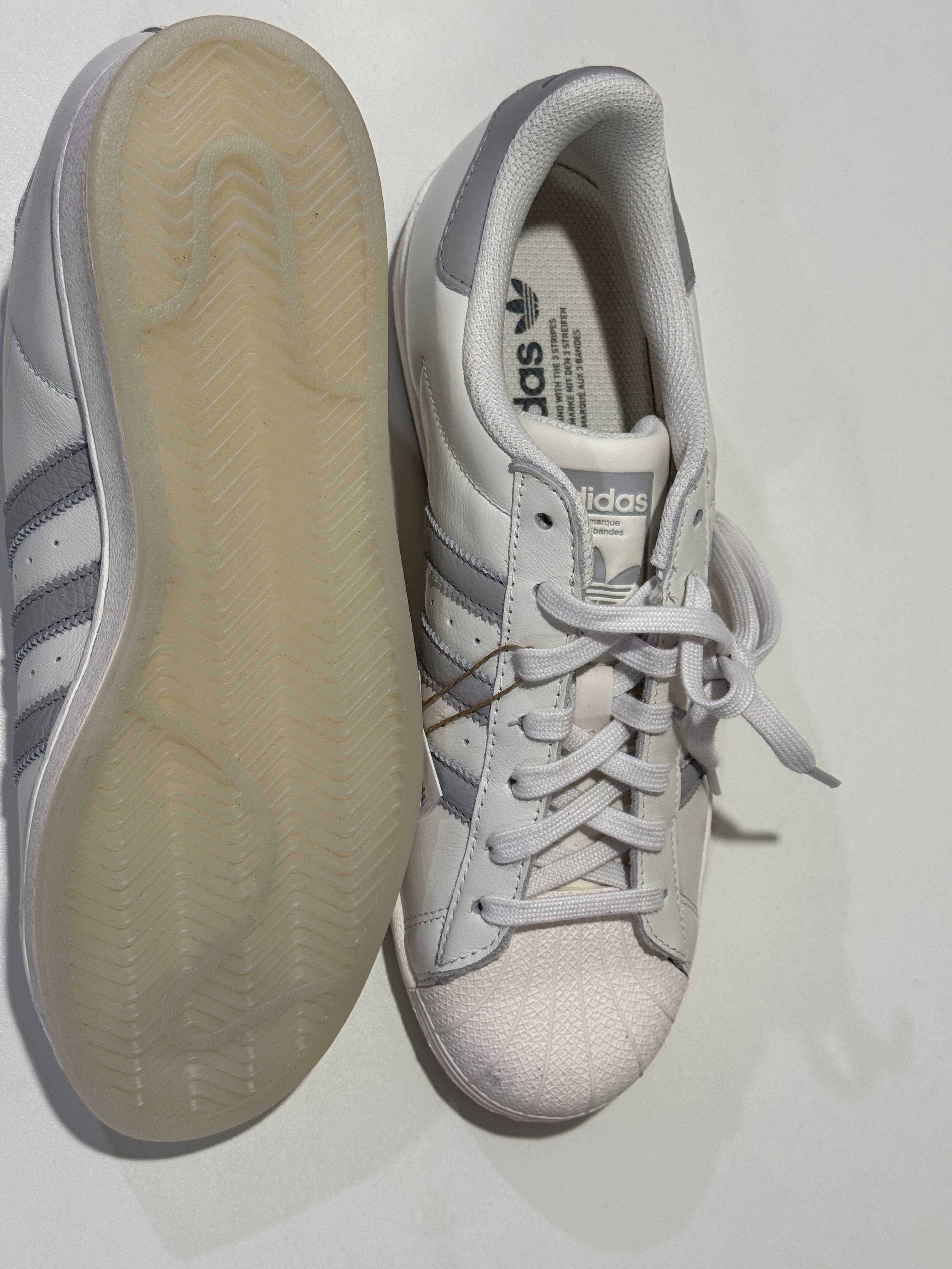 Кросівки чоловічі Adidas Superstar ID3722, 42р