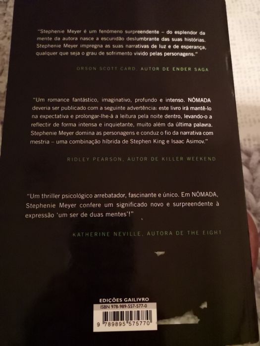 Livro "Nómada", de Stephenie Meyer