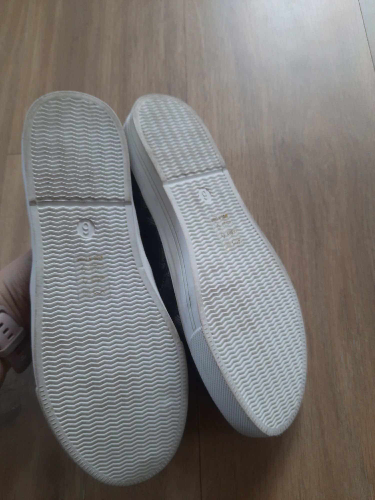 Slip on buty wciągane półbuty damskie 38,5