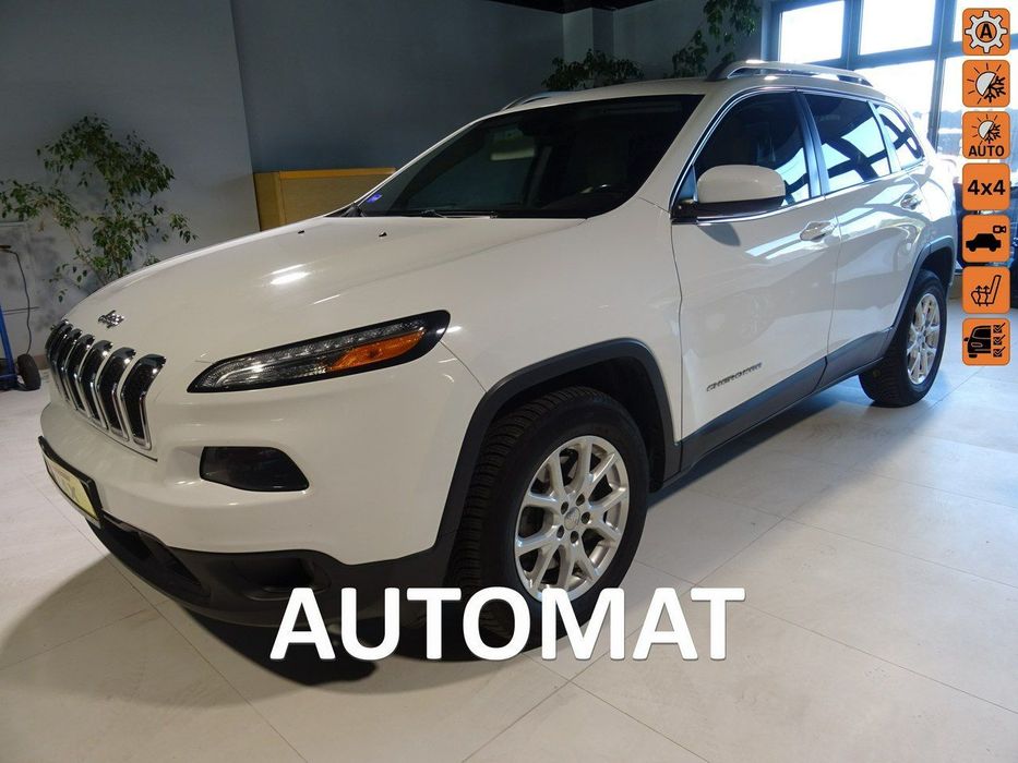 Jeep Cherokee Samochód w bardzo dobrym stanie , 3.2 benzyna moc 272 KM, automat