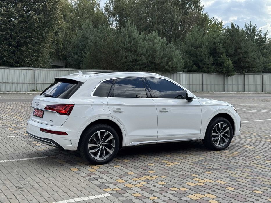 Audi Q5 2021 Свіжопригнана гібрид