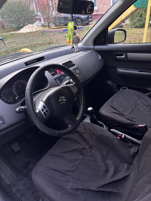 Продам suzuki swift 2008
