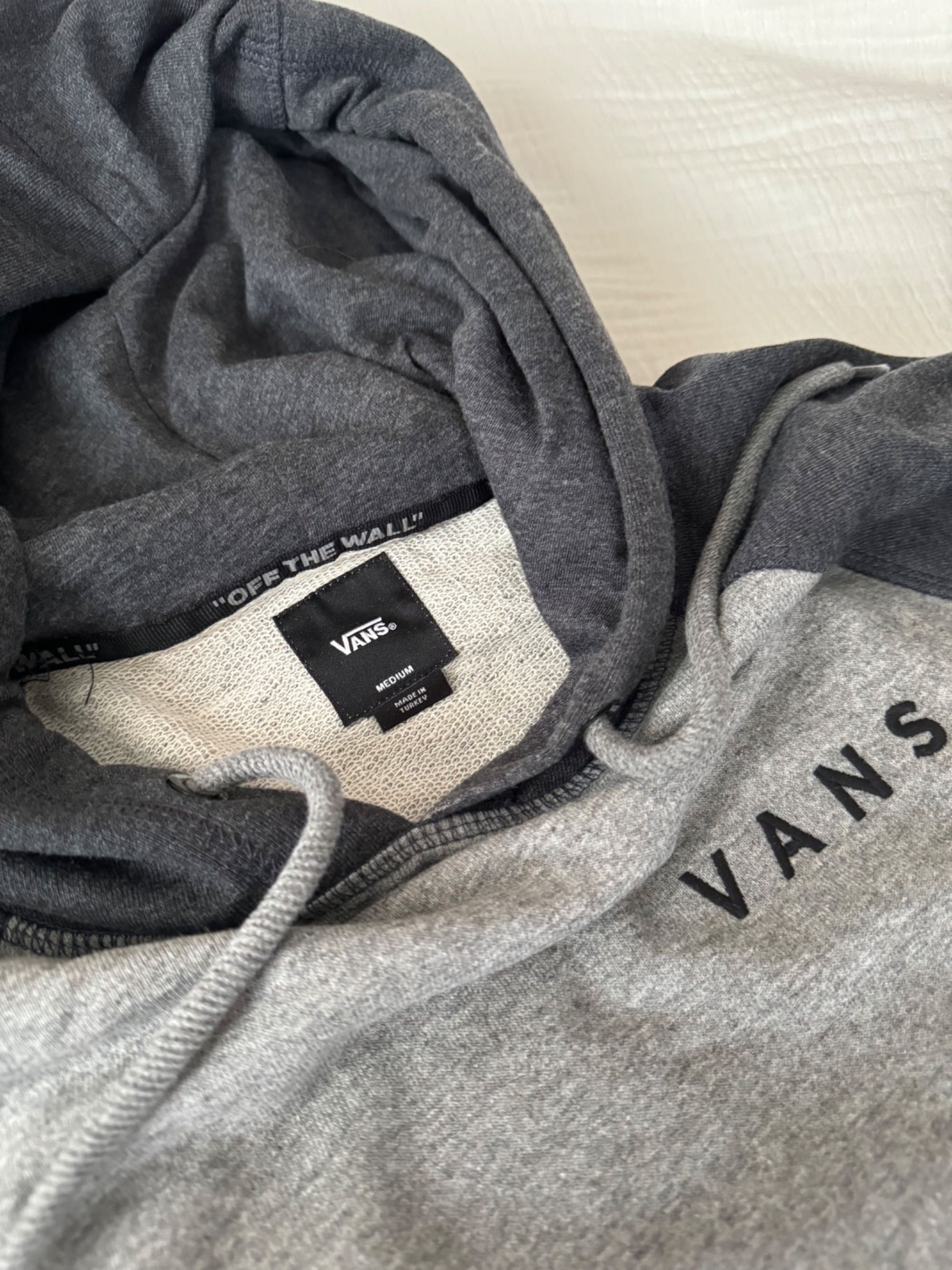 Bluza Vans szara z kapturem