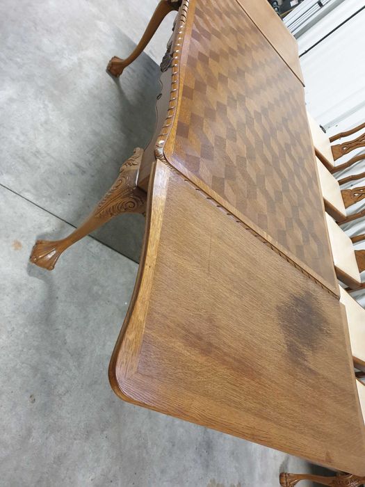 Piękny stół obustronnie rozkładany Chippendale i sześć krzeseł Dostawa