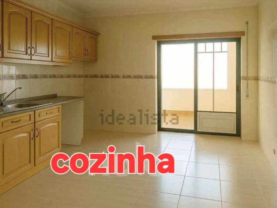 Vende-se T1 Bom estado