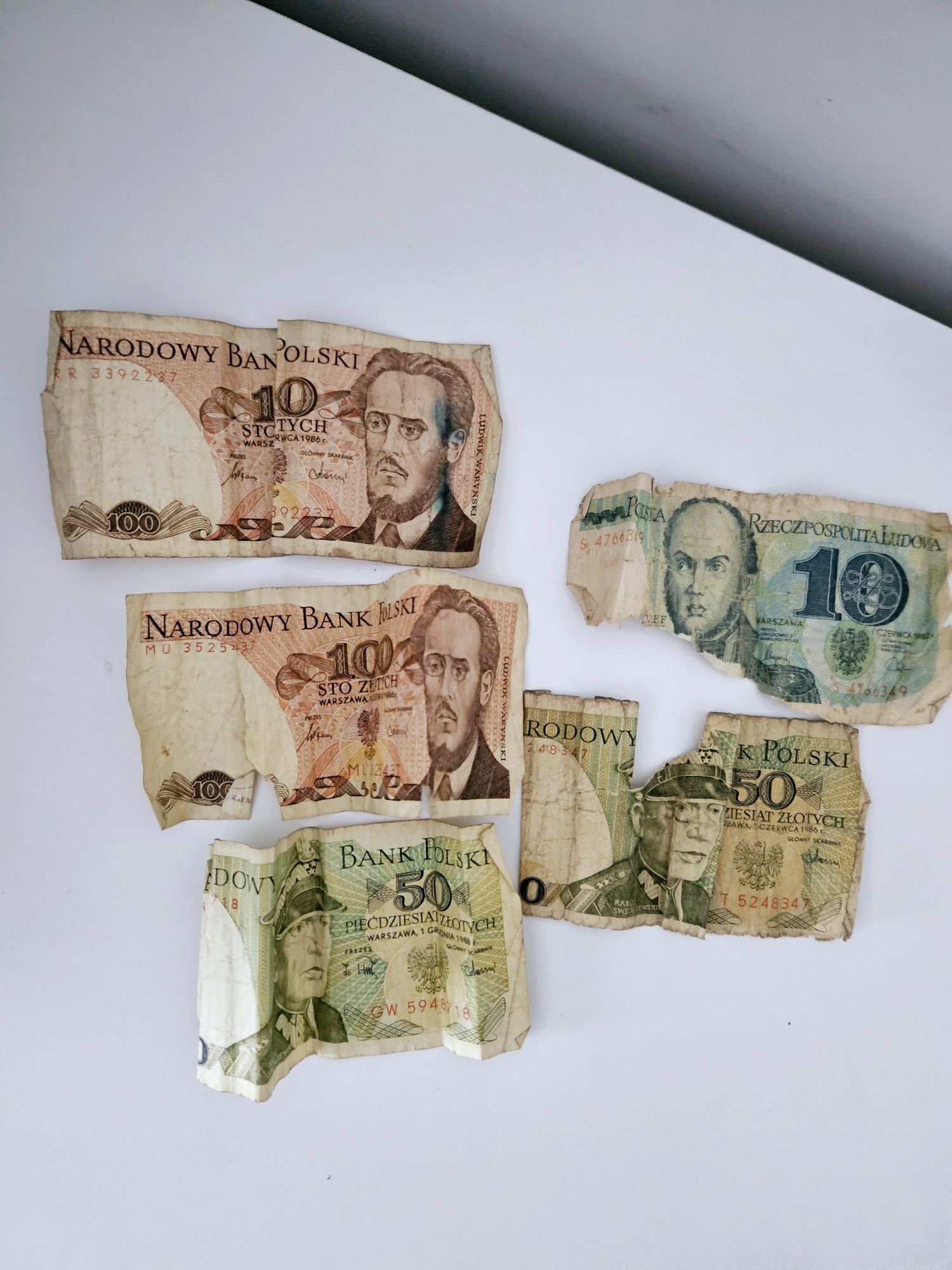 Stare banknoty PRL lata 90te