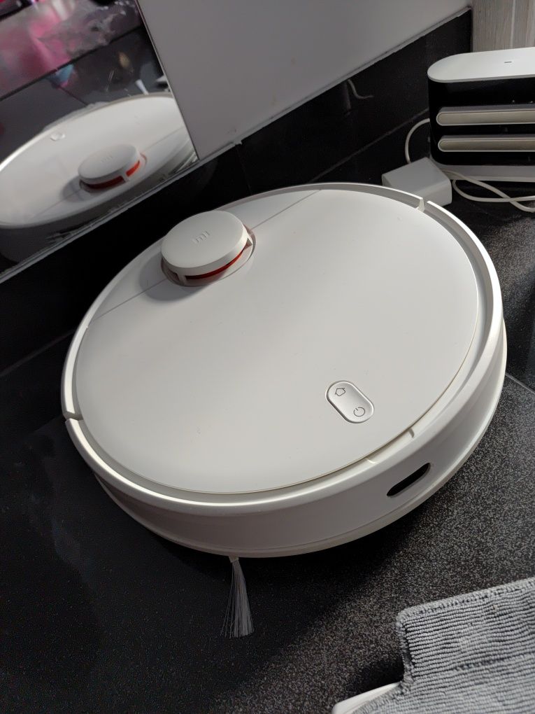 Mi Robot Vacuum-Mop XAOMI