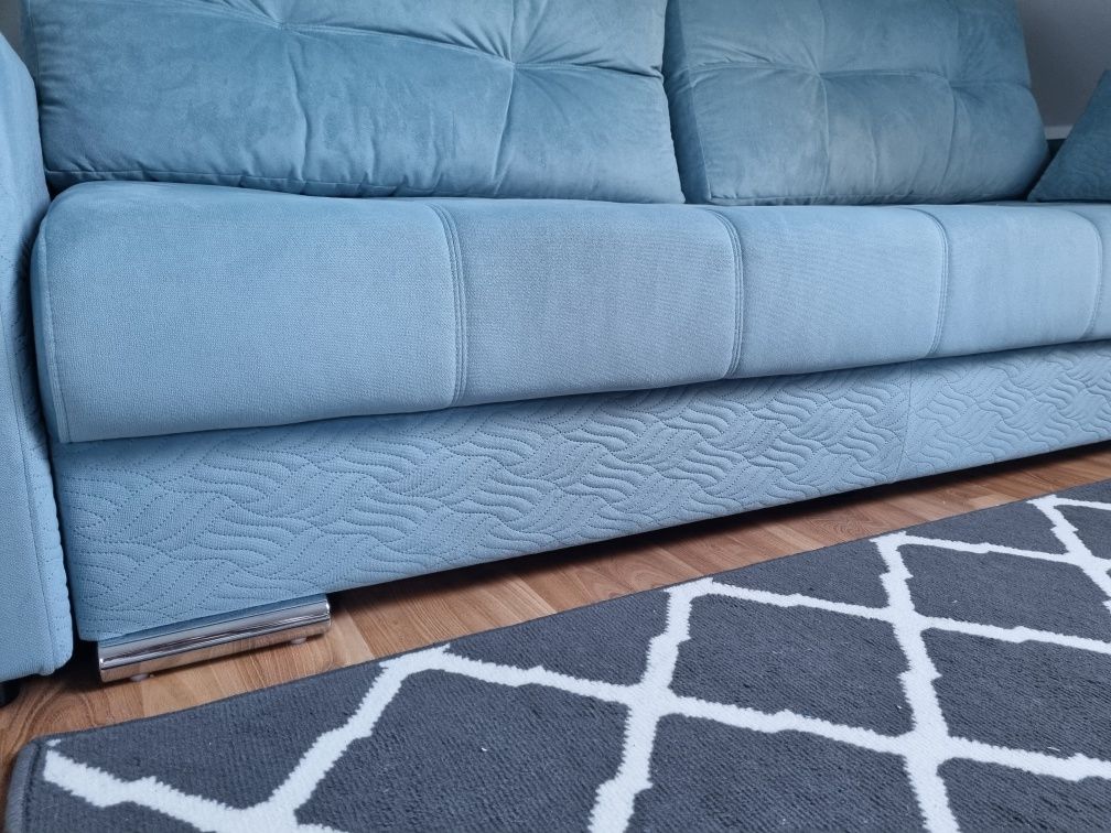 Rozkładana kanapa w idealnym stanie