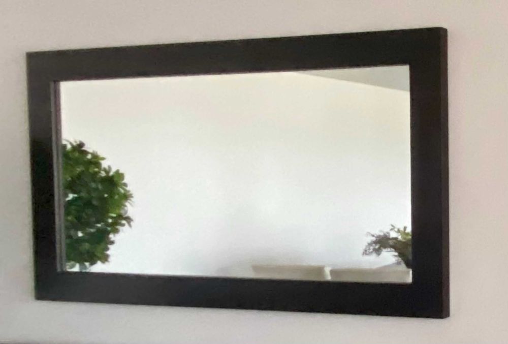 Conjunto Aparador e Espelho/Moldura em Wengué