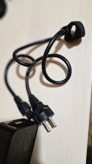 блок живлення до ноутбуку ASUS 19V