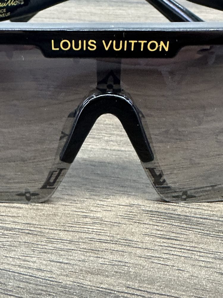Okulary LV czarne Louis Vuitton