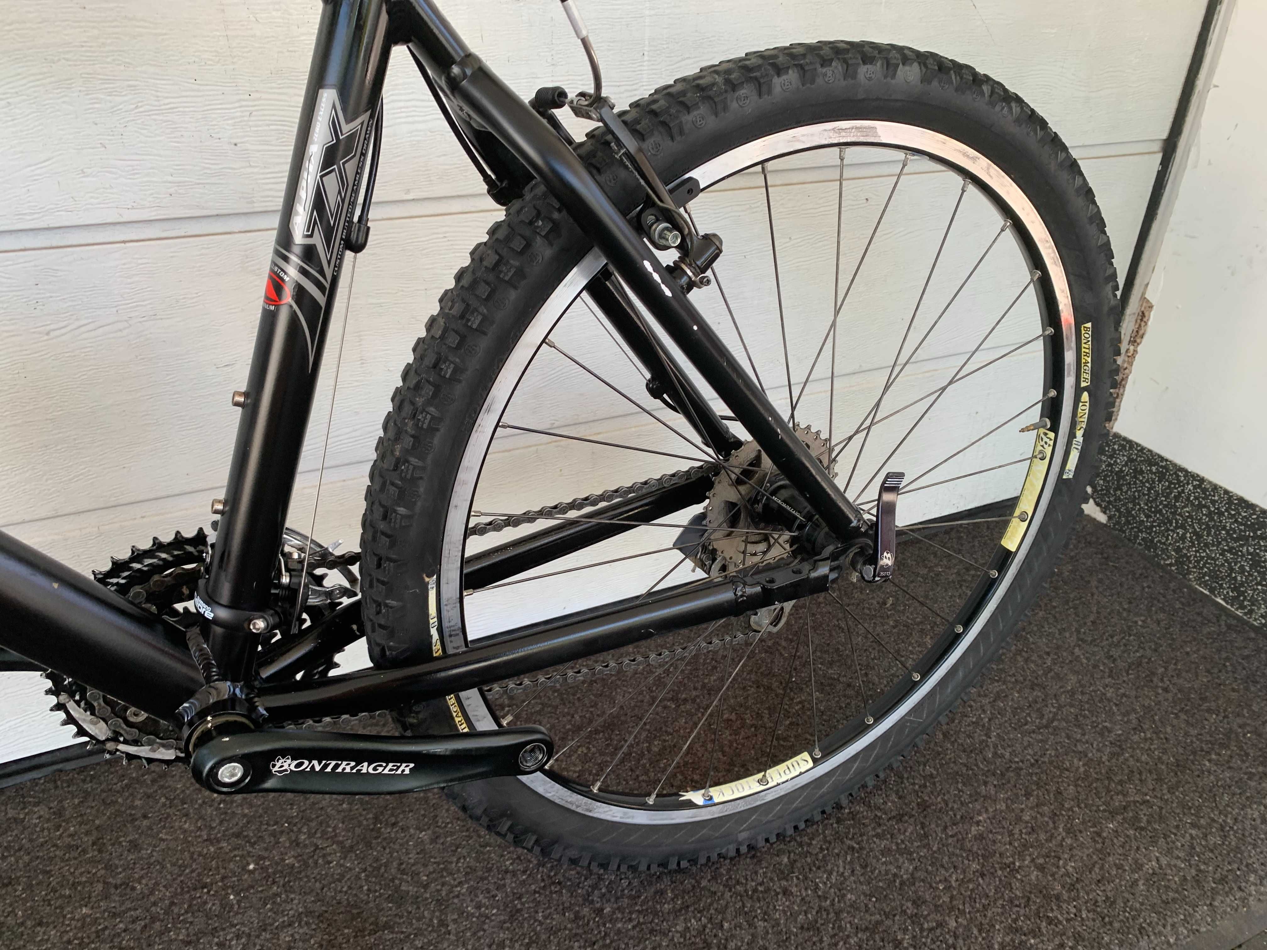 Rower Trek 6700 Shimano Deore LX Rock Shox Bontrager