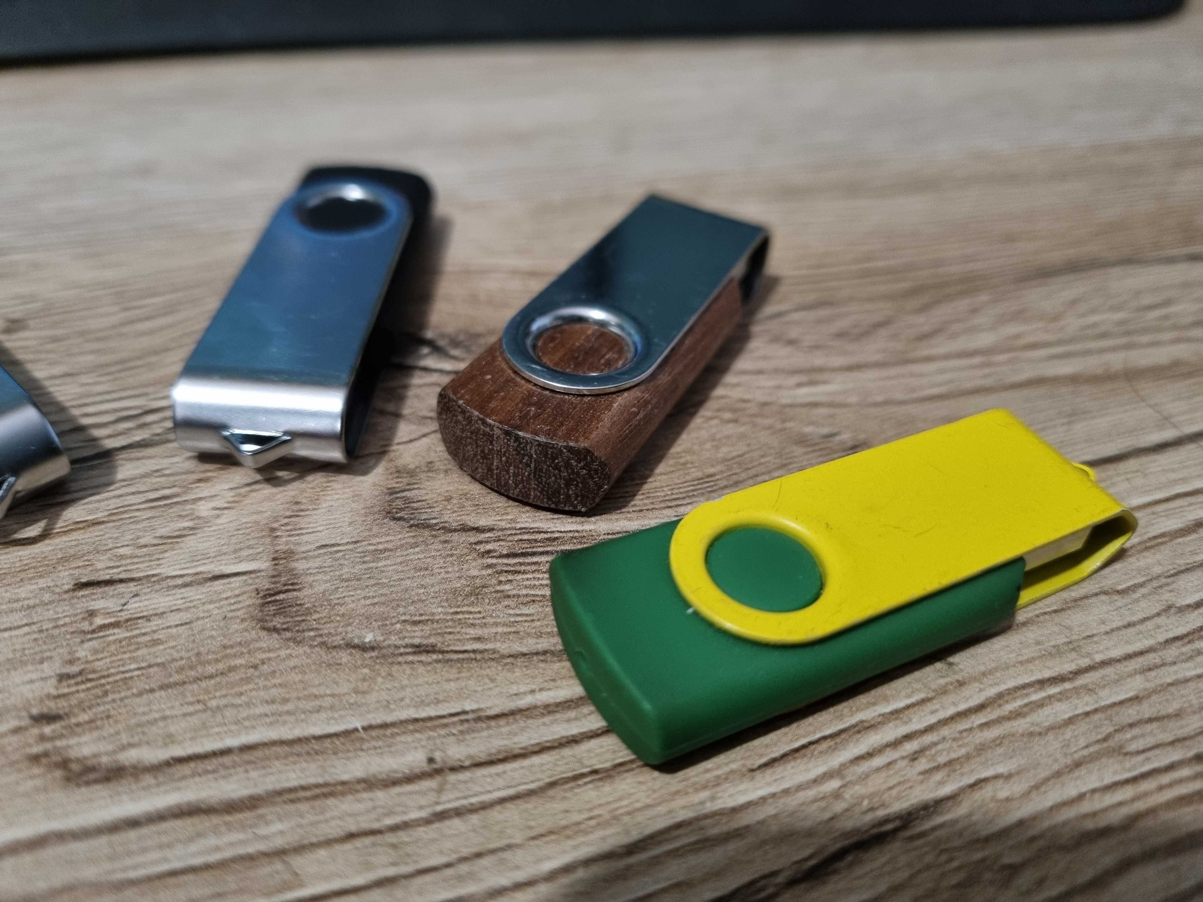 Pakiet pamięci flash USB 16GB