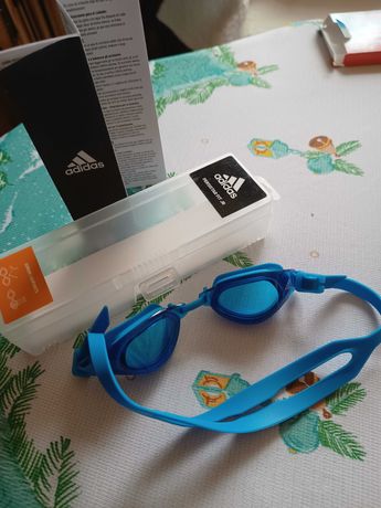 Okulary dziecięce do pływania Adidas stan bdb