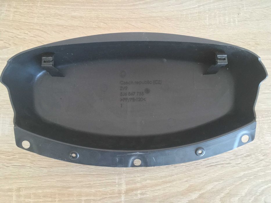 Osłona silnika tylnej wycieraczki Škoda Fabia II 07-10 HB HatchBack