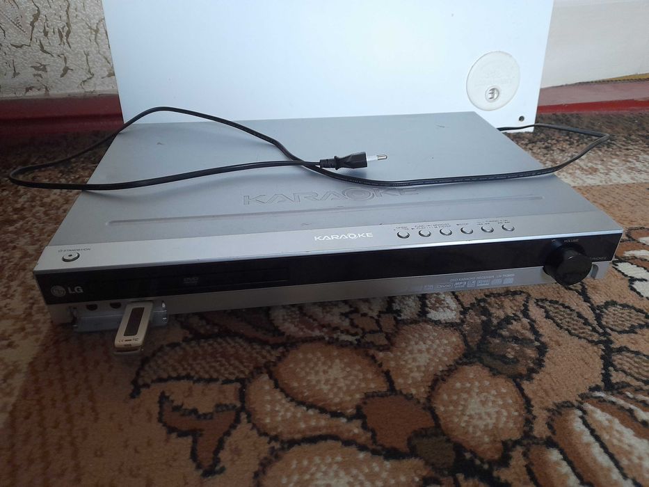 DVD Домашний центр 5.1 LG колонки