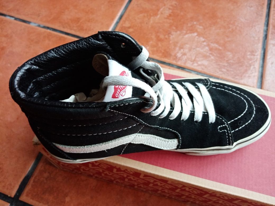 Sapatilhas bota vans