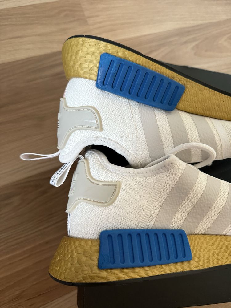 Adidas Boost biale lekkie 42 2/3
