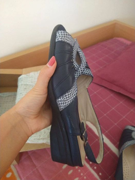 Sandálias ortopédicas marca Arcopedico