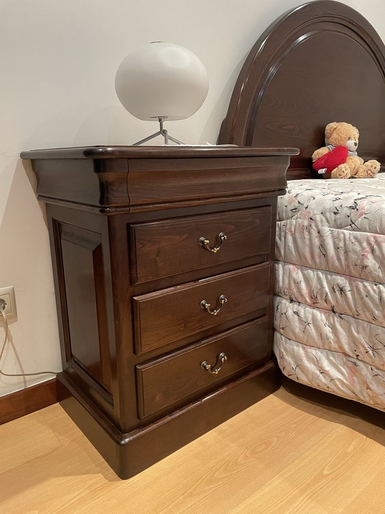 Quarto de Solteiro XL em Castanho